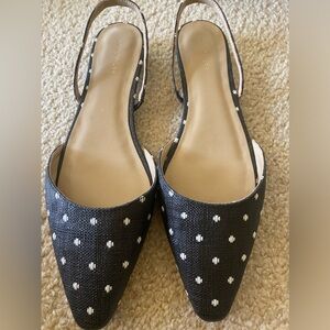 Ann Taylor polka dot Sling backs size 8.5M